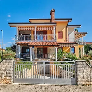 Apartament Haus Ana
